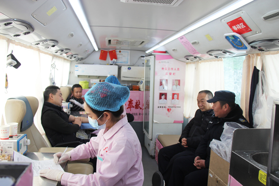 無償獻血 濟世于民——北醫(yī)大制藥股份有限公司積極開展冬季愛心獻血活動