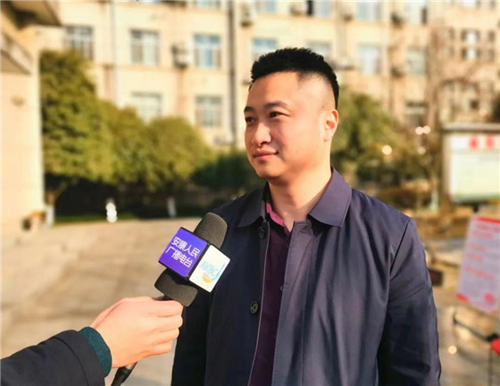 安康市委機(jī)關(guān)組織開展“熱血奉獻(xiàn)·溫暖有你”無償獻(xiàn)血活動(dòng)